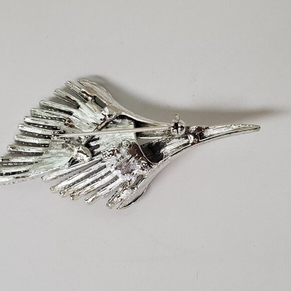 Vintage Signed Coro Pegasus Silvertone Wheat Leaf Brooch - Picture 8 of 10